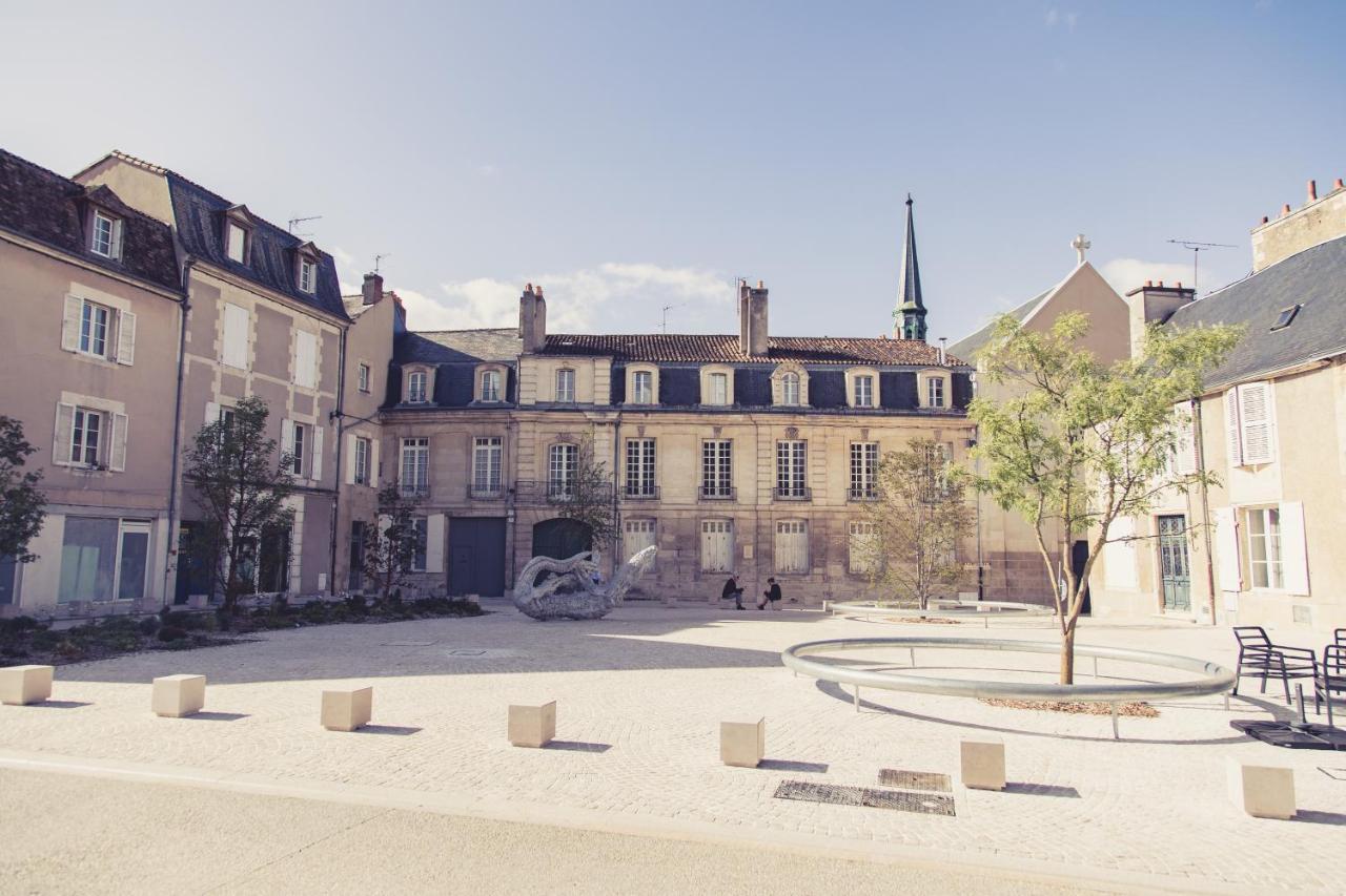 La Maison De La Liberte Studio Jules Verne Poitiers Buitenkant foto