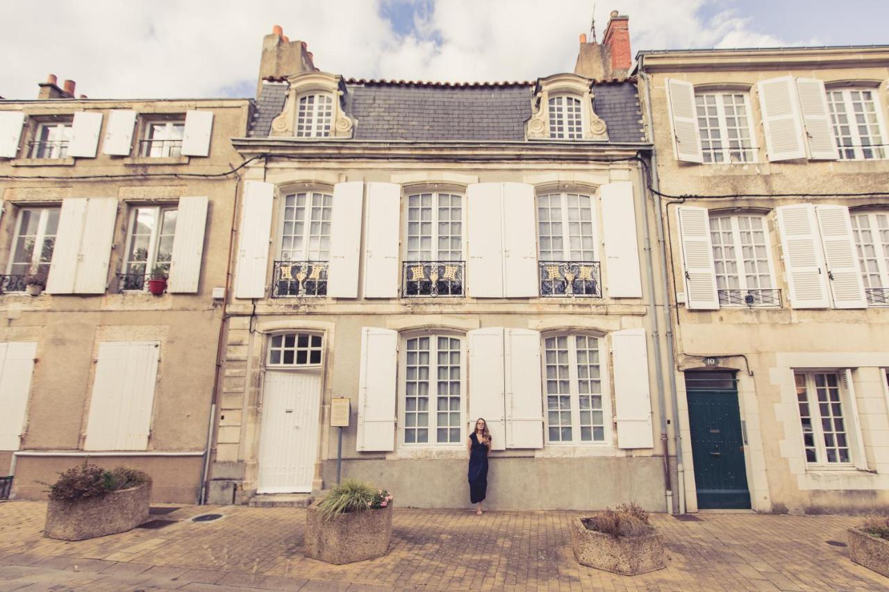 La Maison De La Liberte Studio Jules Verne Poitiers Buitenkant foto